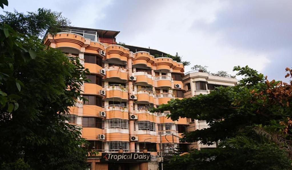 Tropical Daisy Hotel Dacca Exterior foto